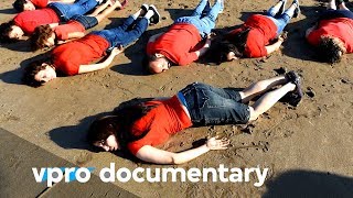 Aylan Kurdi: drowned in a sea of pictures - Docu - 2016