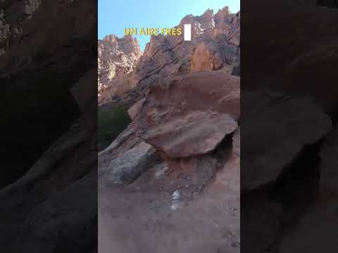 Ingresando a las termas de Hualfin en Catamarca, Argentina