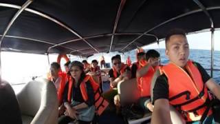 Trên tàu ra đảo bé Lý Sơn - Video 360