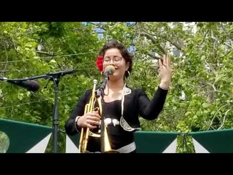 Learn How to Grito Like a Mariachi