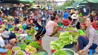 Lifestyle Vendors Evening Scene: Food, Vegetable & More | Cambodia