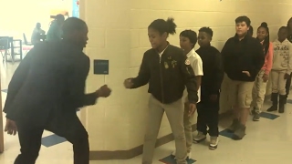 Teacher Has Incredible Handshakes With Each Student | ABC News