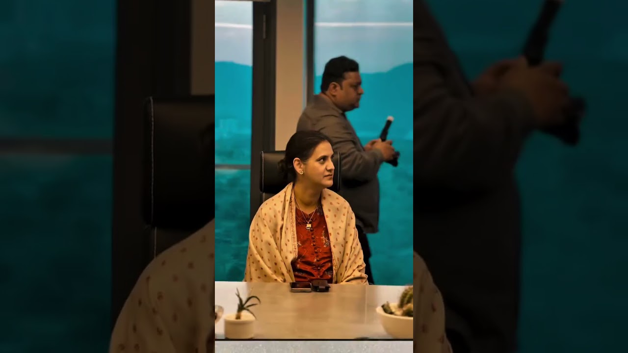 Federal Minister for IT & Telecom, Shaza Fatima Khawaja, visited Jazz Headquarters. #womenday #news