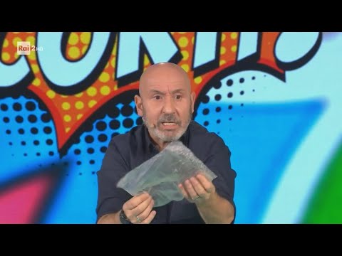 Maurizio Battista e le nuove usanze al Supermercato - Ve ne siete mai accorti? 15/03/2021