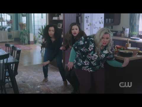 Charmed Reboot (2018) 1x12 Macy and Maggie are attacked by a witch