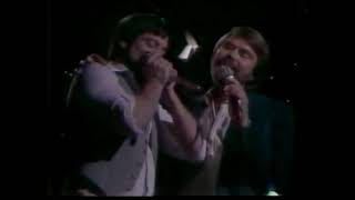 Glen Campbell featuring Steve Hardin - I&#39;m so lonesome I could cry (1982)