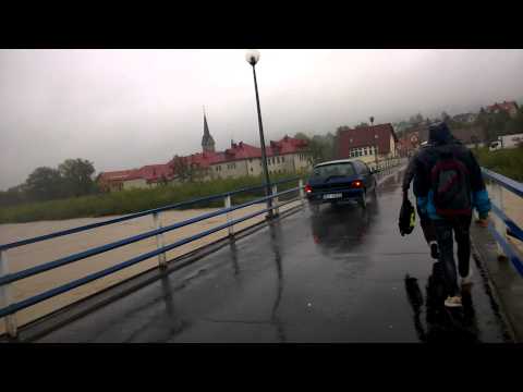 Rzeka Soła w centrum Porąbki godz. 14:10 16.05.2014r.