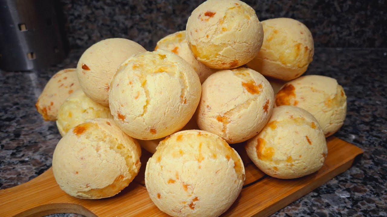 PÃO DE QUEIJO COM FUBÁ - NÃO MURCHA FÁCIL e RÁPIDO