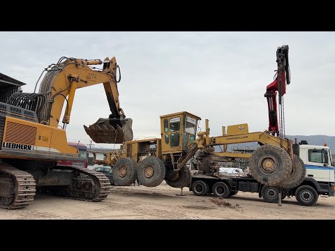 Load & Transport  Liebherr 974 Excavator & Caterpillar 16G Grader For Scrap-Fasoulas Heavy Transport