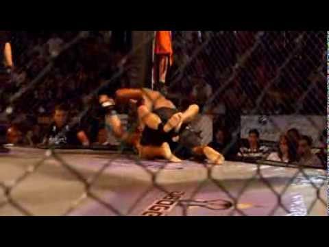 Shockwave Combate MMA Botucatu 13/12/2013 Edney Fequettia Junior X Roberval De Menor