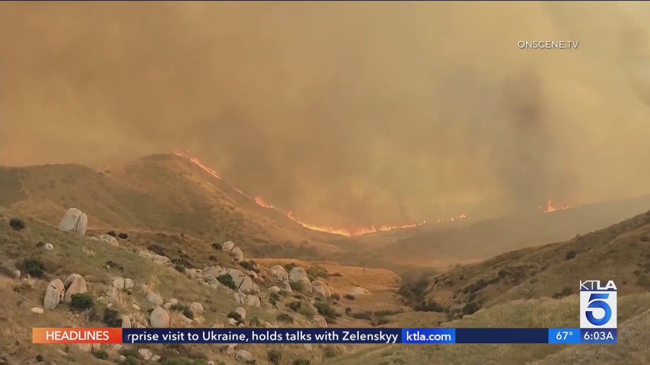Rapidly spreading ‘Rabbit Fire’ scorching over 7,500 acres in Riverside County