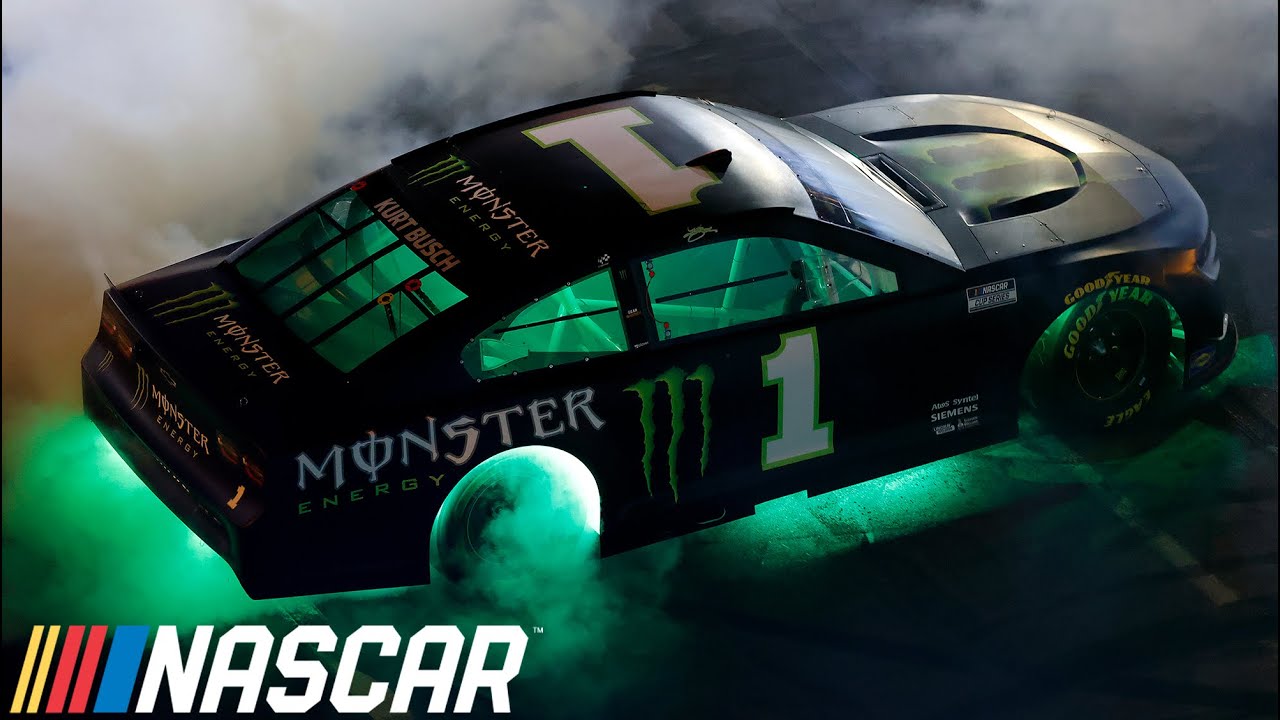 Kurt Busch performs monster burnout on Broadway