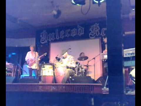 Eliel Solo, (El conguero) CD coming soon