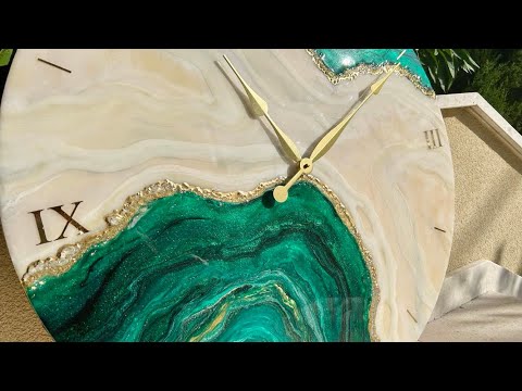 Gorgeous Resin Geode Wall Clock: Resin Art Tutorial