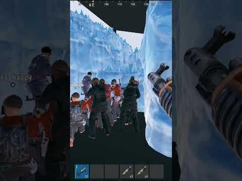 POV: You encounter the BIGGEST Zerg in Rust. 🤣 #rust #gaming #rustshorts