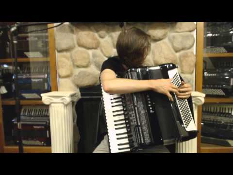 1759 - Black Petosa P-1000 Double Tone Chamber with S-2000 Midi Mics LMMM 120 $4995