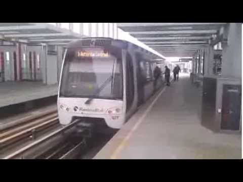 RET Metro 2*Type RSG3 op Lijn D - Aankomst Tussenwater richting Rotterdam Centraal