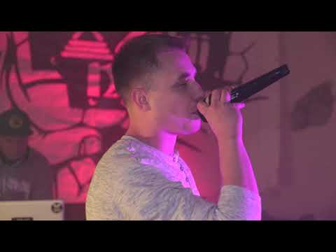 Blizna - Kartki feat. Esefen Live 31.10.2018