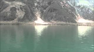 preview picture of video 'Summer Tour 2013 (10) Lake Saiful Maluk Boat-ride'