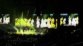 Download lagu IU - 'BBIBBI' (Live in Oakland) mp3