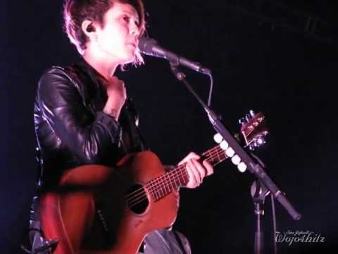 20/20 Tegan & Sara - Dedication to Beck Smith + Living Room @ Mile One Center, St. John's 7/29/13