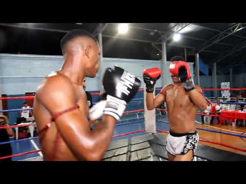 Vitor "Jon Jones" x Emerson Richard "Cavalo" - GP / Nak Muay Champ 3
