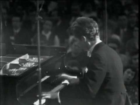 Van Cliburn plays Brahms (vaimusic.com)