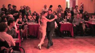 Claudio Gonzalez & Melina Brufman en la milonga Parakultural