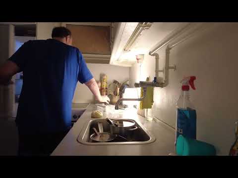 MongoTV_9438 - Min Natmad - Del 1 - Ristet BOLLE Med LEVERPOSTEJ og RØDBEDER