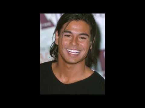 ''It Must Be Love''~Julio Igesias Jr