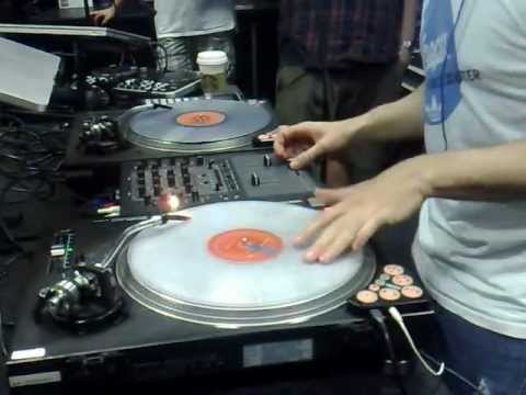 AN EVENING WITH DJ NIPPER @ SOUNDBASE MEGASTORE LIVE ON UNITY RADIO SAT 23rd JUNE 2012