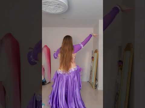 Cassandra Fox Dances to "Basbousa" 