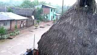 preview picture of video 'Tarde de lluvia en Chazuta'