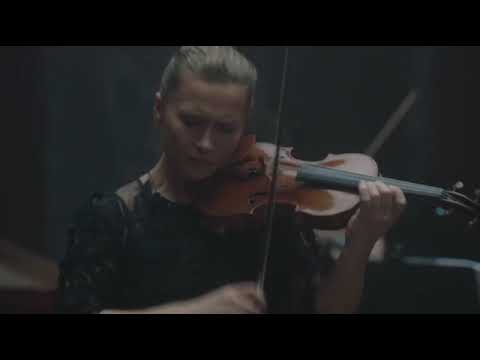 Mari Samuelsen plays excerpt from Winter "Recomposed" by Max Richter and Vivaldi