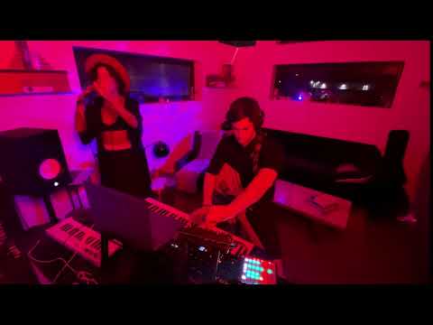 DEAR HUMANS  - Green Garden   (Cover/Live/improvisation)