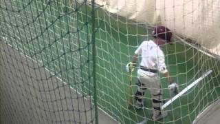 preview picture of video 'Amazing 9 year old Jasper's Cricket Lesson at CCA in Leicester'