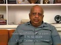 T N Seshan Sets The Deadline For Issue Of Photo Identity Cards For Polls In 1995