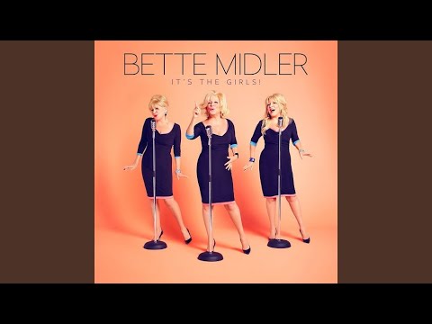 Videoclip de He's Sure the Boy I Love (Duet With Darlene Love) — Bette Midler