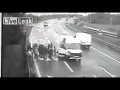 V�deo de white van accident
