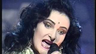 Siouxsie &amp; The Banshees Kiss Them For Me Top Of The Pops 30/05/91