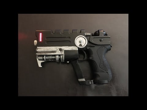 Korben Dallas Airsoft Pistol (The Fifth Element) Quick Demo