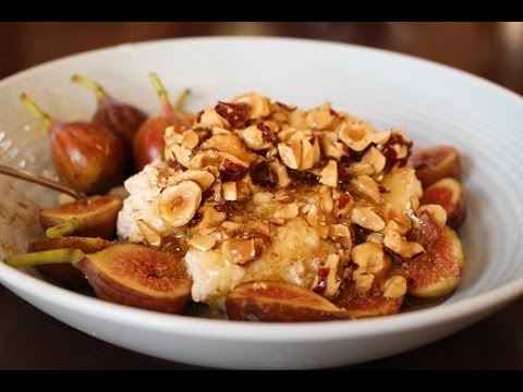 Homemade Ricotta with Figs & Honey