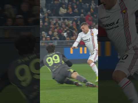 VARDY 🆚 SVILAR 🤯 #SerieA #Roma