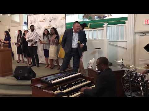 MIGHTY GOD - John P Kee