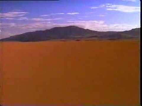 Macintosh Classic II Commercial