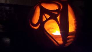 Amazing Pumpkin Design - Scream with a knife !  Happy Horrible Halloween