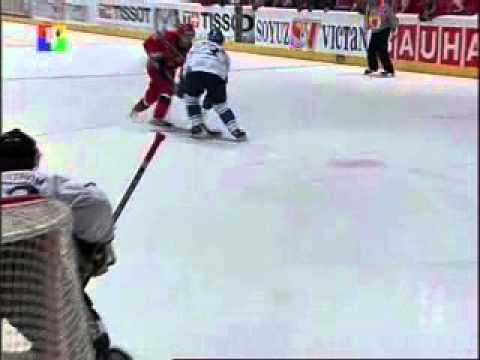 Pavel Datsyuk goal to fiins on WCH2005 RUS@FIN
