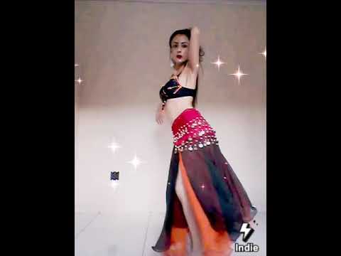 Performance Mahragan - Bent El Geran/ Hassan Shakosh And Omar Kamal 🎶