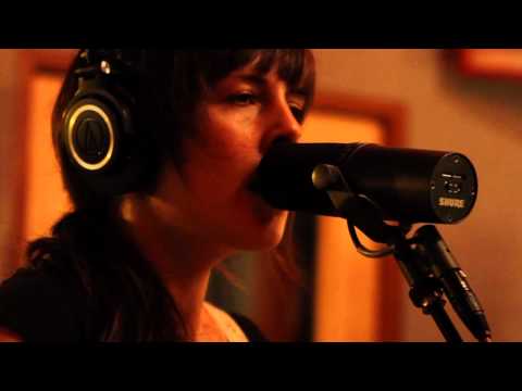 Madi Diaz - Down We Go - Live at Smoakstack Studios