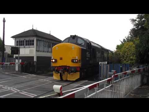 DRS 37218 is seen working a flask train at cheltenham